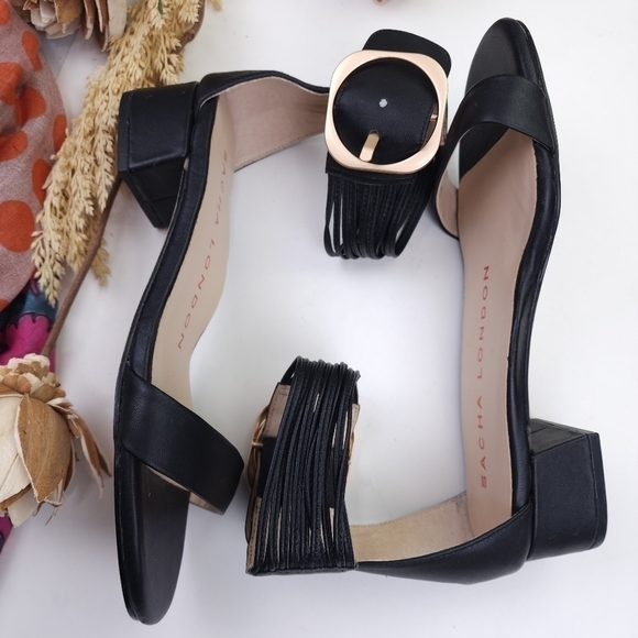 Sacha London Black Low Heel Sandals Flats Sz 7m - Picture 9 of 12